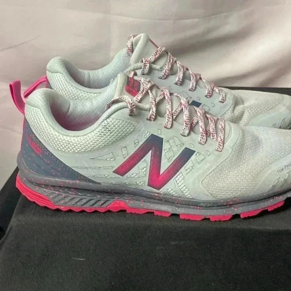 NEW BALANCE FUEL CORE NITREL W/ TOE PROTECT WO SIZE 9 PINK AND GRAY SNEAKERS - Picture 6 of 14